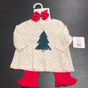Starting Out Christmas set w hair bow. Size 3 months.